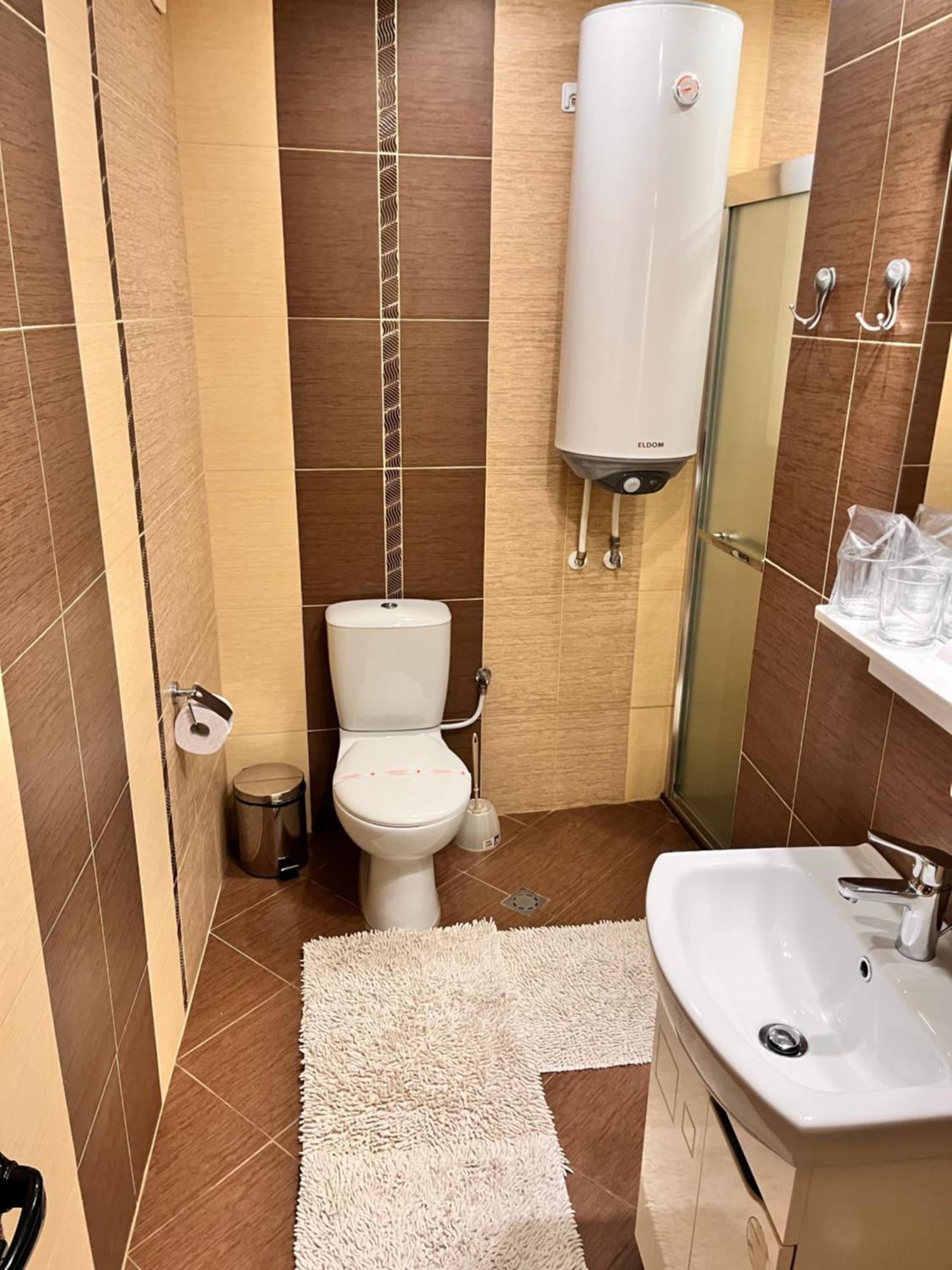 Studio Paradise Veliko Tărnovo Esterno foto